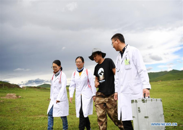 Medical Team Solves Herders' Difficulty in Seeing Doctor in